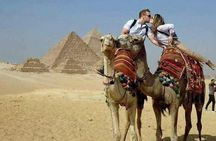 Cairo layover tour to Giza pyramids and khan El Khalili bazaar