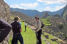 Hire a fluent English speaking and professional Machu Picchu guide