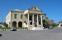 Falmouth Shore Excursion: Historic Sightseeing Tour and Doctor's Cave Beach