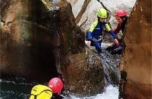 Aquatic canyoning near Benidorm. Estret de les Penyes Bollulla