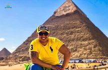 Giza Pyramids by Horse Carriage Half Day Tour 