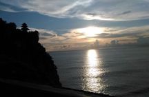 Uluwatu temple bali sunset tour