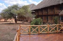 3 Days Mombasa, Taita Hills and Ngutuni Sanctuary Wildlife Safari