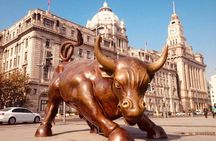 3-Hour Private Tour: The Bund and Shanghai Tower