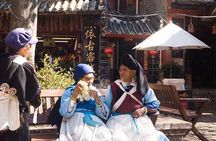 Private Half-Day Tour: Old Town of Lijiang and Black Dragon Pond Park