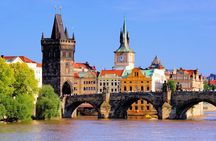 Two-Hour Morning Walking Tour of Prague Castle