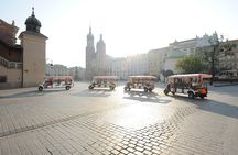 Private Krakow sightseeing by golf cart