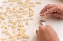 Private Pasta & Tiramisu Class at a Cesarina's home with tasting: Civitavecchia