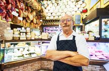 Small-group Street food tour in Siena
