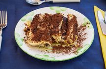 Cesarine: Small group Pasta & Tiramisu class in Rome