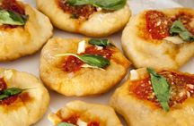 Cesarine: Pizza & Tiramisu Class in Venice