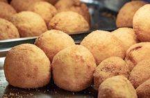 Small-group Street food tour in Catania