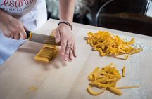 Cesarine: Pasta & Tiramisu Class at Local's Home in Verona