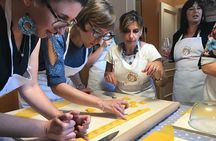 Private Pasta & Tiramisu Masterclass at a Cesarina's home with tasting in Rimini