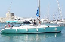 Private sunset cruise with drinks and fruits 