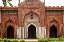 Private Tour: 'Purana Qila’ Sound and Light show with Dinner and Transfers