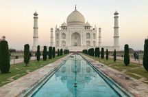Private same day Taj Mahal tour for solo traveller