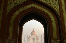 Private same day Taj Mahal tour for solo traveller