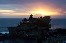 Ubud Guided Tour & Iconic Tanah Lot Temple