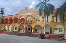Journey Through The Pochutla Marketplace