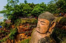 Chengdu Private Day Tour of Leshan Giant Buddha and Lingyun Temple