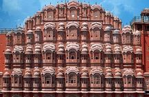 6-Day Private Golden Triangle Tour: Delhi, Agra, Jaipur & Mandawa