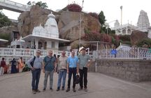 Private tour of Hyderabad with lunch for a cultural immersion