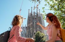 Treasures of Barcelona: Private Gaudi Walking Tour