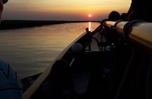 Sunset Traditional Boat Tour with Prosecco
