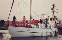 Sailing to Tayrona with Luis and his team: Unique!