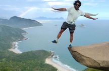 Pedra do Telégrafo Hiking & Relax in a Wild Beach