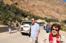 Wadi Shab Trekking and Swimming Tour