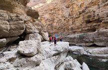 Wadi Shab Trekking and Swimming Tour