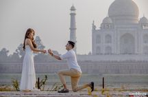 Private Taj Mahal Tour from Delhi By Gatiman Express Train 