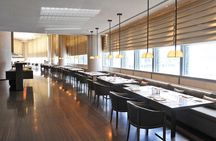 Buffet Dining in Armani Hotel