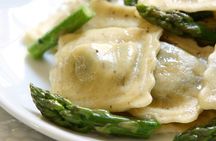 Vegan Cooking Class in Florence: Pasta Making & Wine!