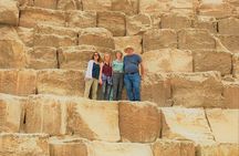 Private Tour: Pyramids of Giza & Sphinx & Pyramid of Khufu Entry