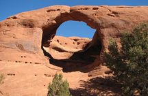 Mystery Valley & Monument Valley All Day Tour