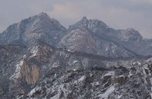 Private Hiking to Bukhansan & Korean Style Spa(Include Lunch)