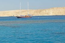 Full Day Tiran Island Snorkeling Sea trip & Lunch With Transfer - Sharm Elsheikh
