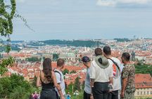 One Prague Tour: The Castle Side with local Food & Beer ️
