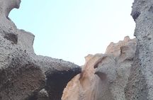 Tailor Made Private Tours in Santorini (4hours)