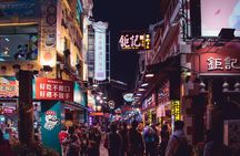 Kowloon Night Street Food Tour with a Local: Private & Customized