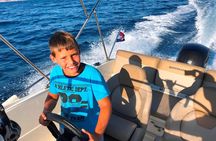 Private boat tour skippered by a local expert - fully customizable