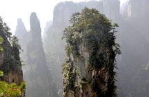 3-Day "A Bite" Of Mysterious West Hunan Tour (Zhangjiajie+Fenghuang)