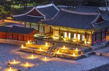 Seoul Night Tour (Gwangjang Market, Royal Palace and Naksan Park)