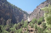 Samaria Gorge Transfer from Chania (price per group of 6)