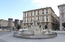 Impromptu private tour of Naples, with coffee and wallet pizza