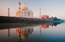 Sunrise Taj Mahal Private Tour from Delhi