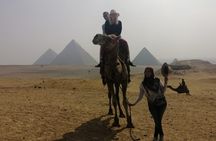 Luxury private tour to Giza pyramids 